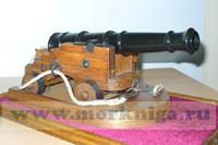 Макет корабельной пушки XIX века