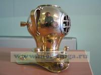 Компас в форме водолазного шлема