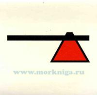 Знак ИМО. Пожарный топор