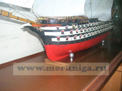 Модель линейного корабля "12 Апостолов"