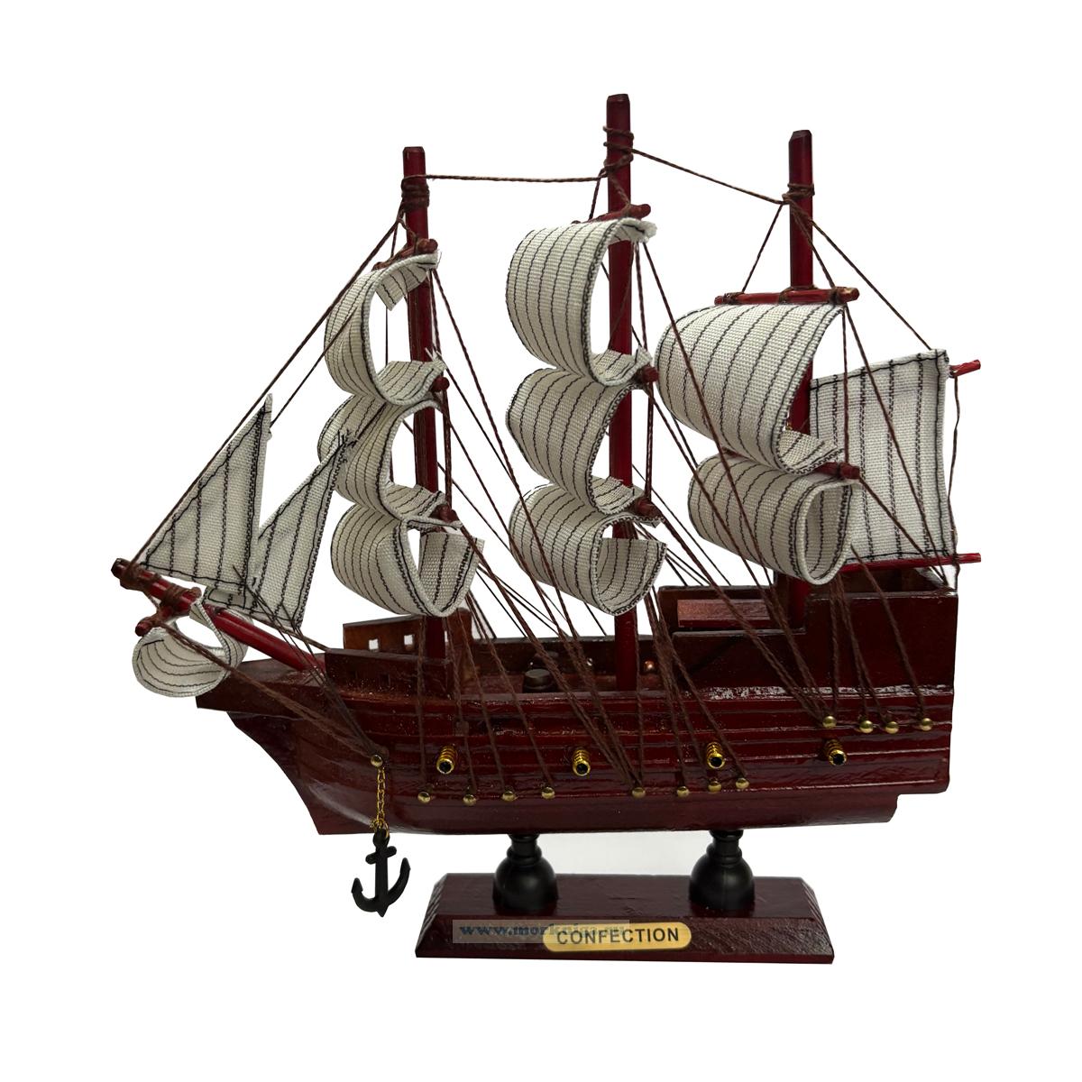 Корабль сувенирный малый 