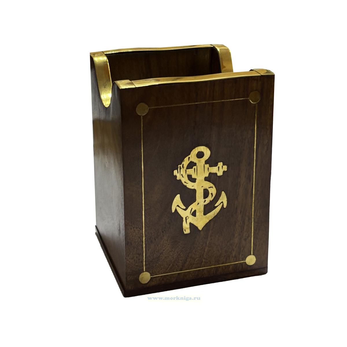Карандашница с якорем из массива палисандра