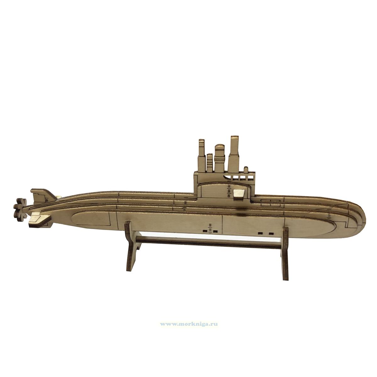 Сборная модель подводной лодки (19 см)