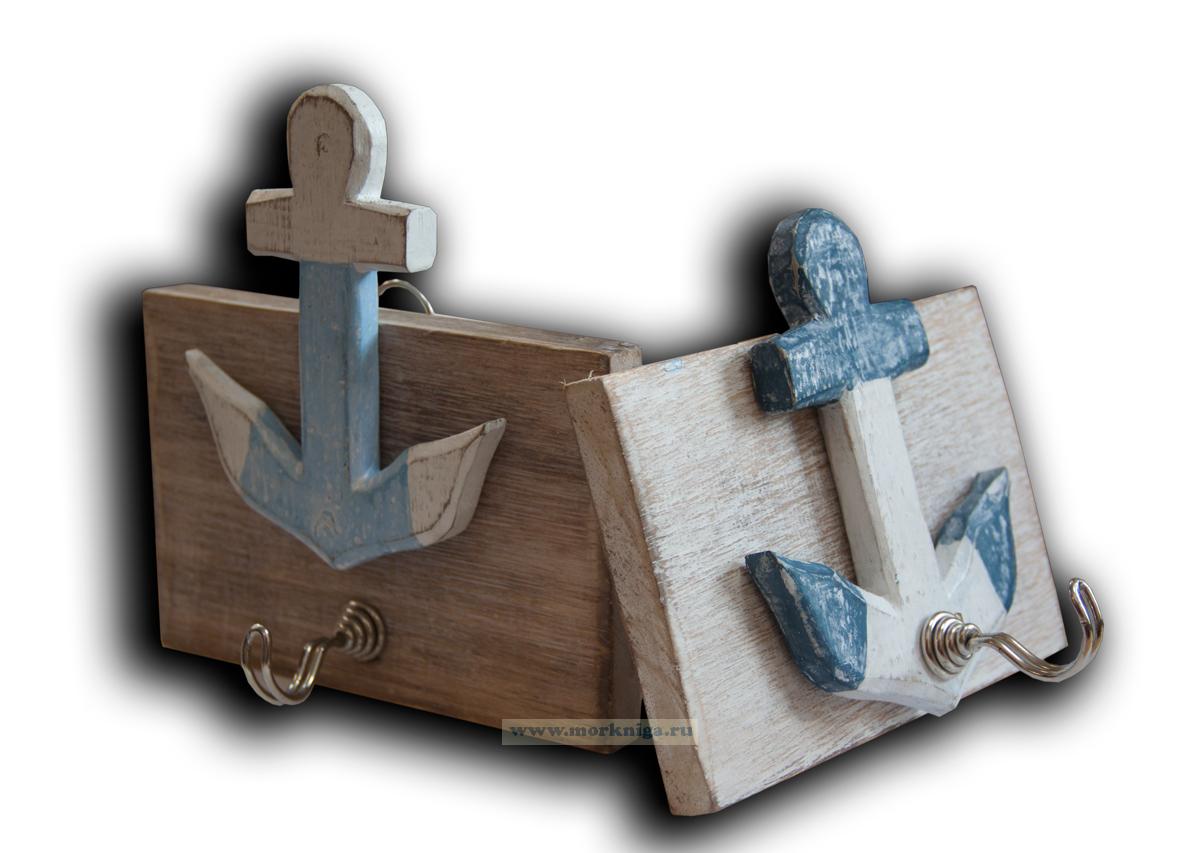 Ключница с крючком 