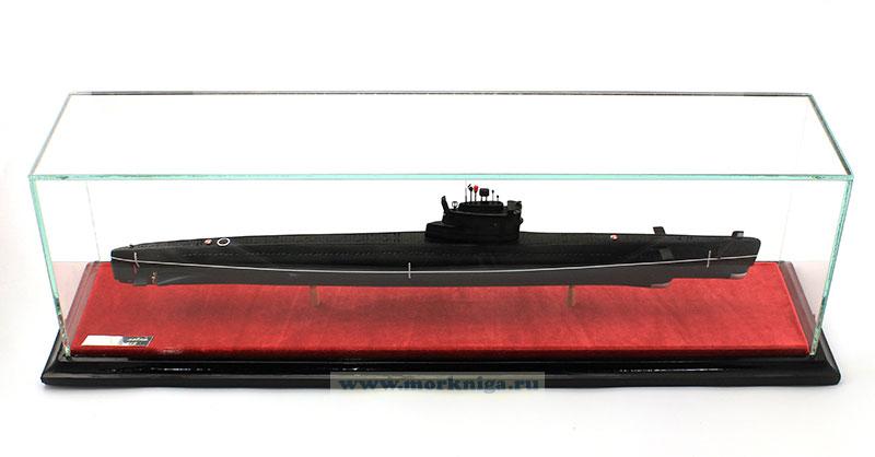 Модель подводной лодки проекта 613