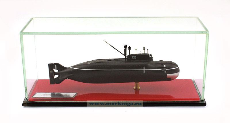 Модель сверхмалой подводной лодки проекта 865 