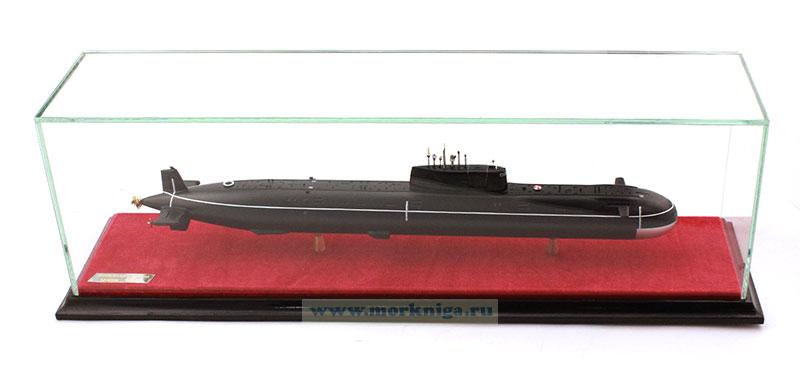 Модель атомной подводной лодки проекта 685