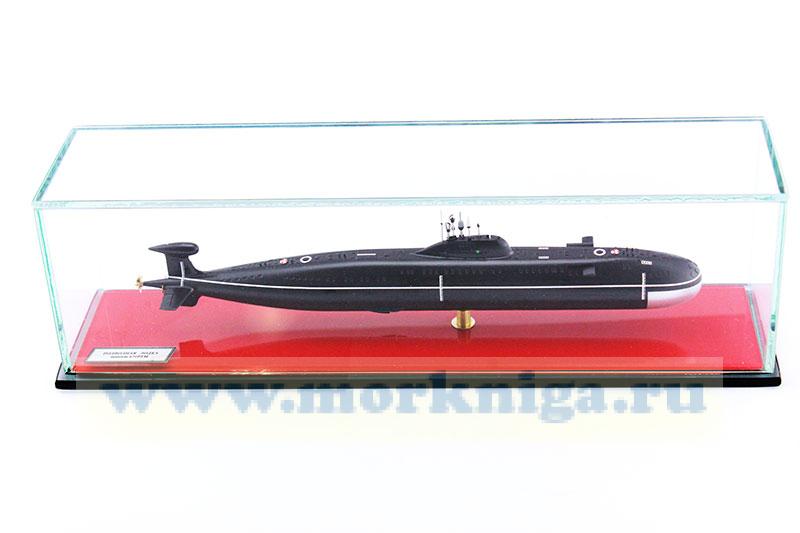 Модель атомной подводной лодки пр. 671 РТМ
