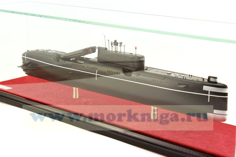 Модель дизельной ракетной подводной лодки проекта 651