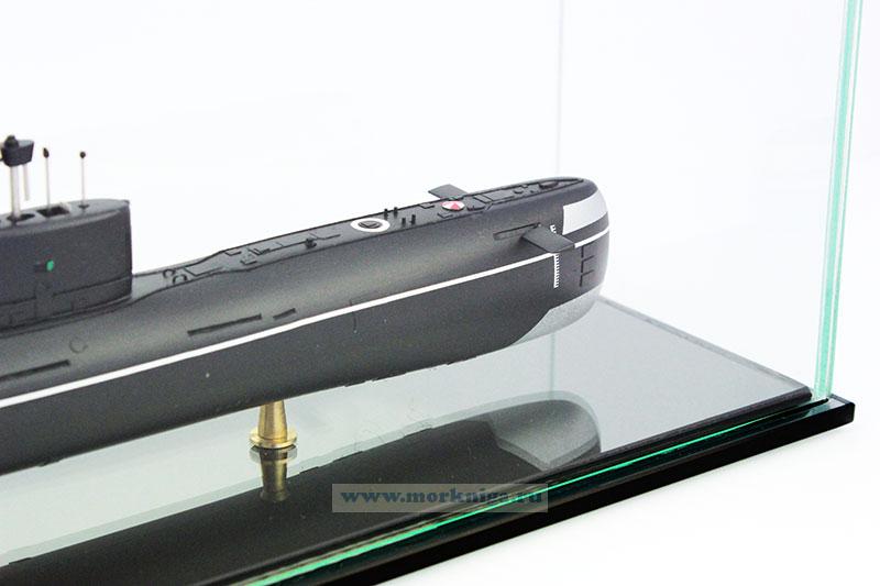 Модель подводной лодки проекта 641-Б